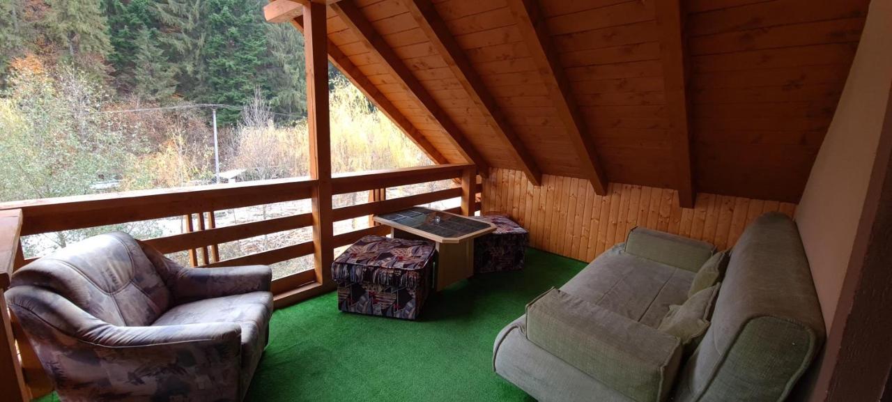 Pensiunea Aurora - Great Hostel Voineasa Dış mekan fotoğraf